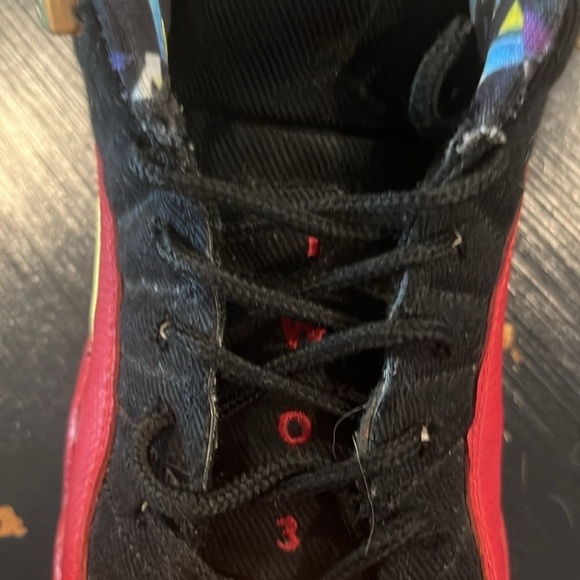 Jordan Athletic Shoes in Black and Red with Gold Highlights main image 11